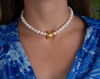dainty pearl necklace, pearl choker, pearl necklace, chunky gold necklace, handmade jewelry, unique gift ideas women, beaded choker