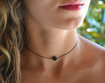 black choker necklace, dainty necklace, beaded necklace, beaded choker, summer necklace, minimalist necklace, handmade jewelry, black lava