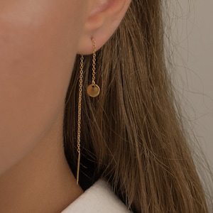 Plättchen Ohrringe, Gold Einfädler Ohrringe, Ketten Ohrringe, kantige Ohrringe, Threader Ohrringe, Baumeln Ohrringe, runde Scheibe Ohr Threader