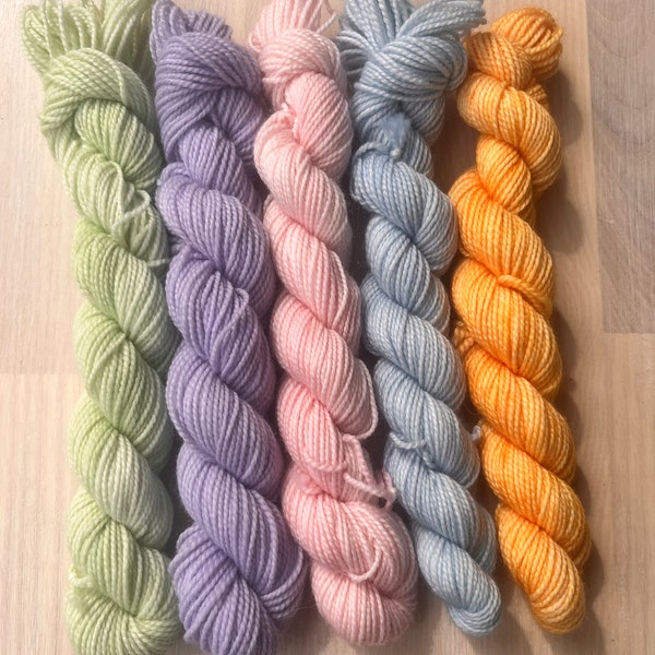 Mini skein Pastel bundle 20g / superwash merino wool / nylon / ready to ship