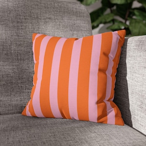 Funda de almohada cuadrada con rayas rosas y naranjas, decoración maximalista para el hogar, regalo para tu mejor amiga.