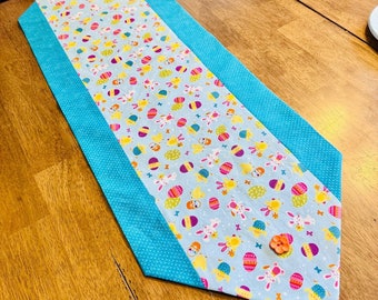 Cute Easter Table Runners