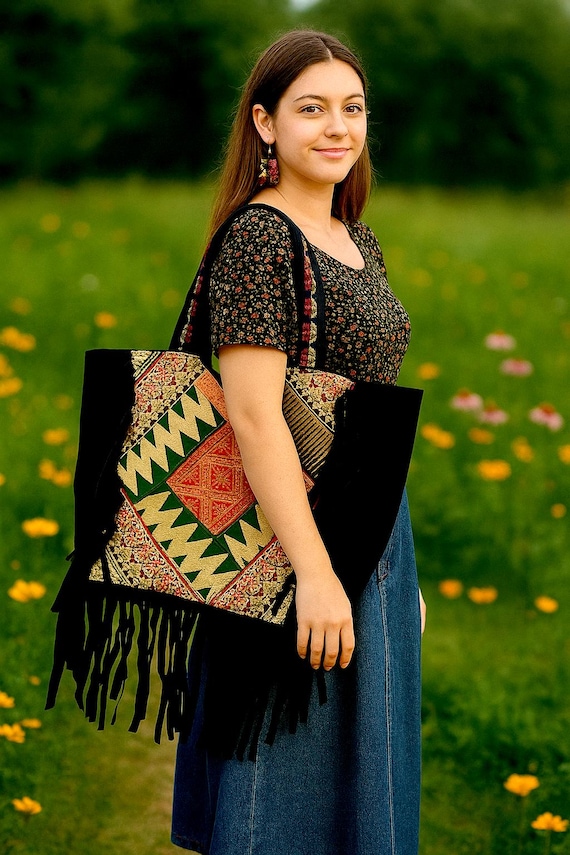 Sac Bandoulière Bohème Indien - Velours Brodé à La Main - Style Ethnique Et Unique