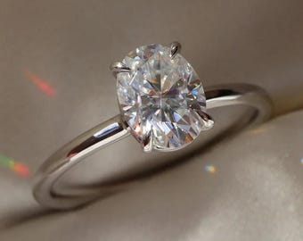 Anillo de compromiso solitario de moissanita de talla ovalada de 2 quilates, anillo de talla ovalada, ovalado alargado, ovalado con efecto hielo triturado, anillo de compromiso de moissanita