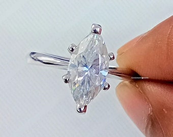 Marquise Cut Moissanite Engagement Ring 14K White Gold Anniversary Ring Solitaire Ring Promise Wedding Ring Gift For Woman 925 Silver Ring
