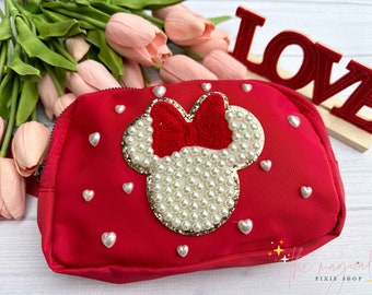 Heart Pearls Red Bow Mouse with Red Crossbody Bag, Bridal Pearl Mouse Bag, Theme Park Fanny pack