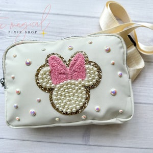 Mouse Ivory Crossbody Bag, Bridal Pearl Mouse Bag, Theme Park Fanny pack