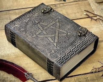 Diario de cuero con pentagrama, grimorio en relieve, libro de hechizos de brujería, libro de las sombras, diario mágico pagano, cuaderno wiccan, regalo hecho a mano para él