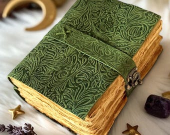 Handmade Green Leather Journal – Vintage Grimoire Book of Shadows with Deckle Edge Paper, Wiccan Witchcraft Spellbook, Pagan Gothic Occult