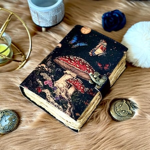 Grand journal grimoire en cuir champignon vintage de 400 pages, carnet de sorts livre des ombres en papier antique fait main avec bordure Deckle pour cadeaux