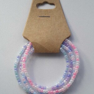 4 shiny beaded bracelets!