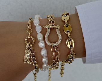 CZ Diamond Carabiner bracelet, Chunky Chain Bracelet, boot charm bracelet, adjustable Link Chain Bracelet, gift for her, Horseshoe bracelet