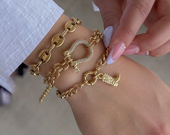 CZ Diamond Carabiner bracelet, Chunky Chain Bracelet, boot charm bracelet, adjustable Link Chain Bracelet, gift for her, Horseshoe bracelet