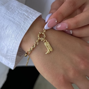 Gold Cowboy Boot Charm Bracelet, Chunky Link Chain Bracelet Gold Cowboy Boot Charm Bracelet, Chunky Link Chain Bracelet