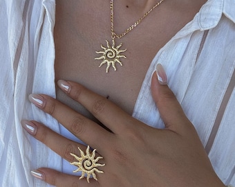 large sun ring, big gold ring adjustable, boho solar ring, statement celestial ring, gift for her, spiral hammered sun ring, summer ring
