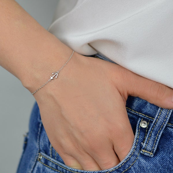 dainty silver anchor bracelet, minimalist bracelet, small thin bracelet, delicate simple bracelet, gift for her, mom gift, dainty jewelry