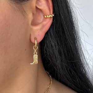 Orecchino a cerchio con ciondolo per stivale da cowboy in oro, orecchini minimalisti delicati e delicati, orecchini western per festival country, piccoli orecchini boho penzolanti semplici