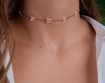 collier choker papillon, chaîne choker rose, collier sans ternissement, collier imperméable, collier de charme, collier mignon, cadeau collier délicat