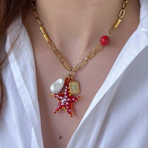 red starfish necklace, tropical colorful summer necklace, beach mermaid jewelry, chunky charm necklace, gift for her, starfish pearl pendant