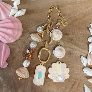 Bag chain Charms, summer purse Charm, handbag Accessorry, keychain holder Gift for Her, tote bag bear shell charm, ocean inspired, mermaid