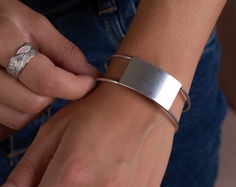 Chunky Silver Cuff Bracelet, Minimalist Brass Bangle, Cuff 2cm Wide Half Open Half Solid, Adjustable Rock Bracelet for Women, Modern cuff