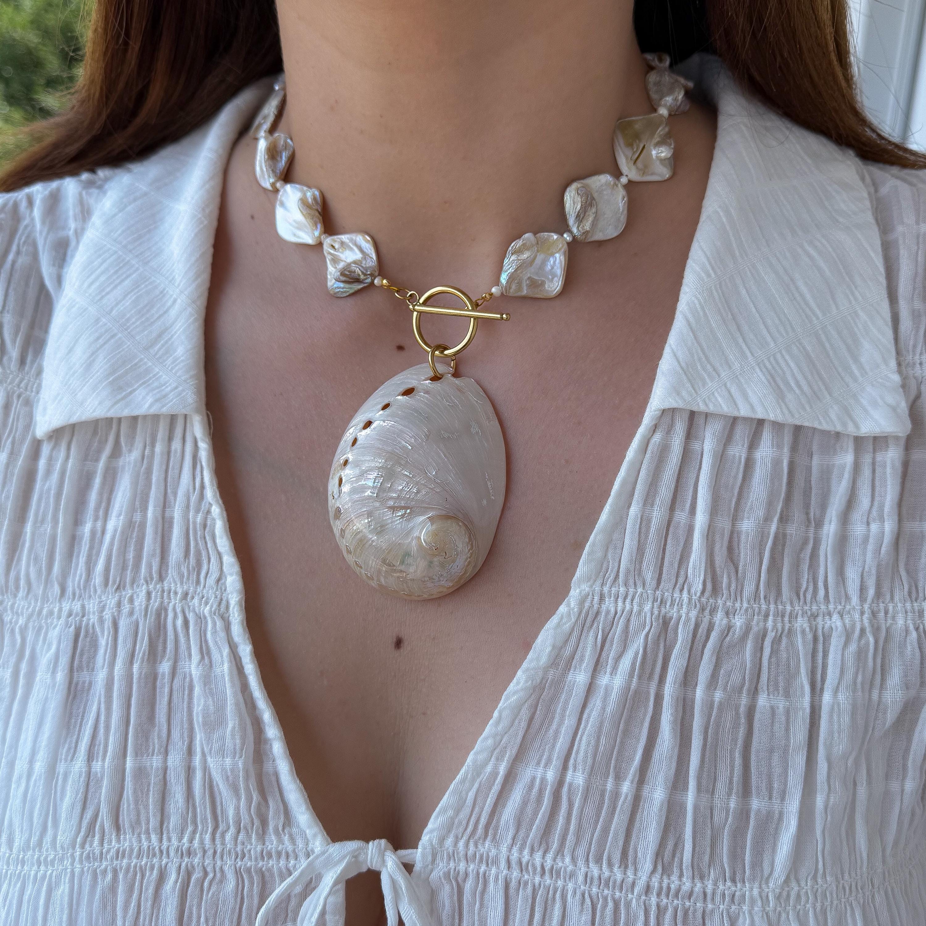 Chunky Shell Necklace, Asymmetrical Shell Necklace, Bridal Summer