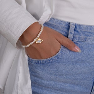 evil eye bracelet, small evil eye pearl bracelet, freshwater pearl bracelet, dainty pearl bracelet, minimalist bracelet, handmade bracelet image 2