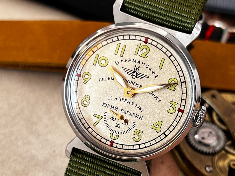 Montre militaire soviétique Pobeda Shturmanskie Gagarine de lURSS des années 1960. image 1