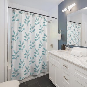Botanical Shower Curtain, Leaf Pattern Bathroom Decor, Nature-Inspired Home Accent, Stylish Shower Curtain for Relaxing Bath, Gift for Plant