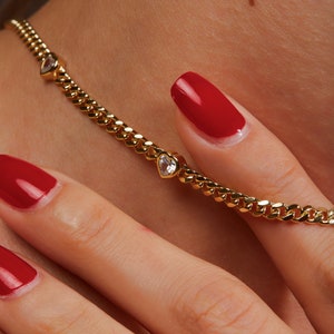 FILIZ | Thick Cuban Chain Diamond Heart Station Necklace, Dainty Diamond Heart Choker Necklace