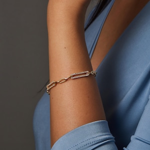 ALINA | Paperclip Chain Bracelet with Sparkling Accents