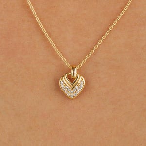 MELS |  Elegant Gold Heart Pendant Necklace, Mini Heart Diamond Pendant Necklace, Gift for Her, Valentines Gift