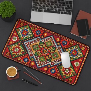 Traditional Rug Desk Mat / Mouse Pad