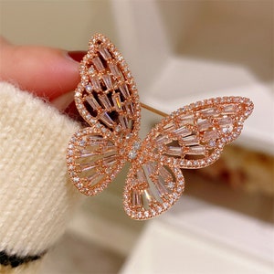 Handgemachte Lila Schmetterling Brosche Swarovski Diamant Insekt Pin Super Glänzend Fantasy Vintage Elegante Corsage Accessoires Roségold