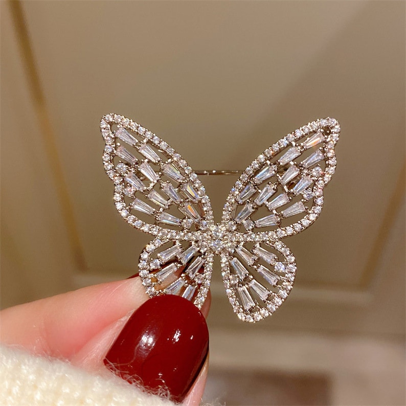Handgemachte Lila Schmetterling Brosche Swarovski Diamant Insekt Pin Super Glänzend Fantasy Vintage Elegante Corsage Accessoires Bild 4