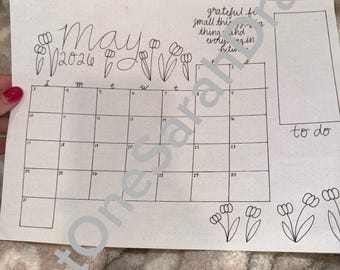 Calendario de mayo dibujado a mano y rastreadores de hábitos para bullet journals