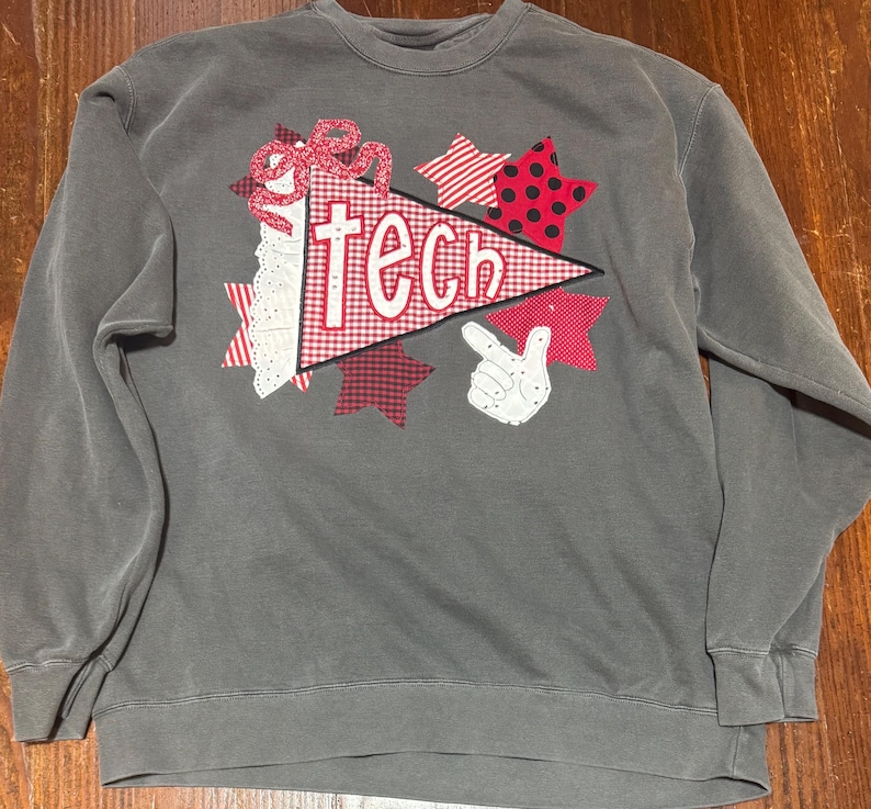 Custom Applique Team Spirit Sweatshirt: Pennant & Stars Embroidery image 9