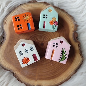 Tiny Ceramic Houses , Set Of 4-5, Little House, Tiny House, Ceramic Houses, Miniature House, Fairy House, Clay Houses, Rustic House