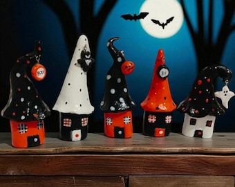 Miniature Halloween Ceramic House Set: Spooky Village Decor, Witch & Ghost Theme