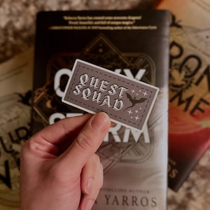 Quest Squad Sticker, Fourth Wing Sticker, Iron Flame Sticker, Onyx Storm Sticker, Bookish Sticker, Ridoc Sticker, Romantasy Sticker