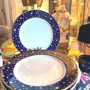 Spellbinding Vintage Holiday Star Plates Vitromaster Galaxy Dinner Plates Set Of 4