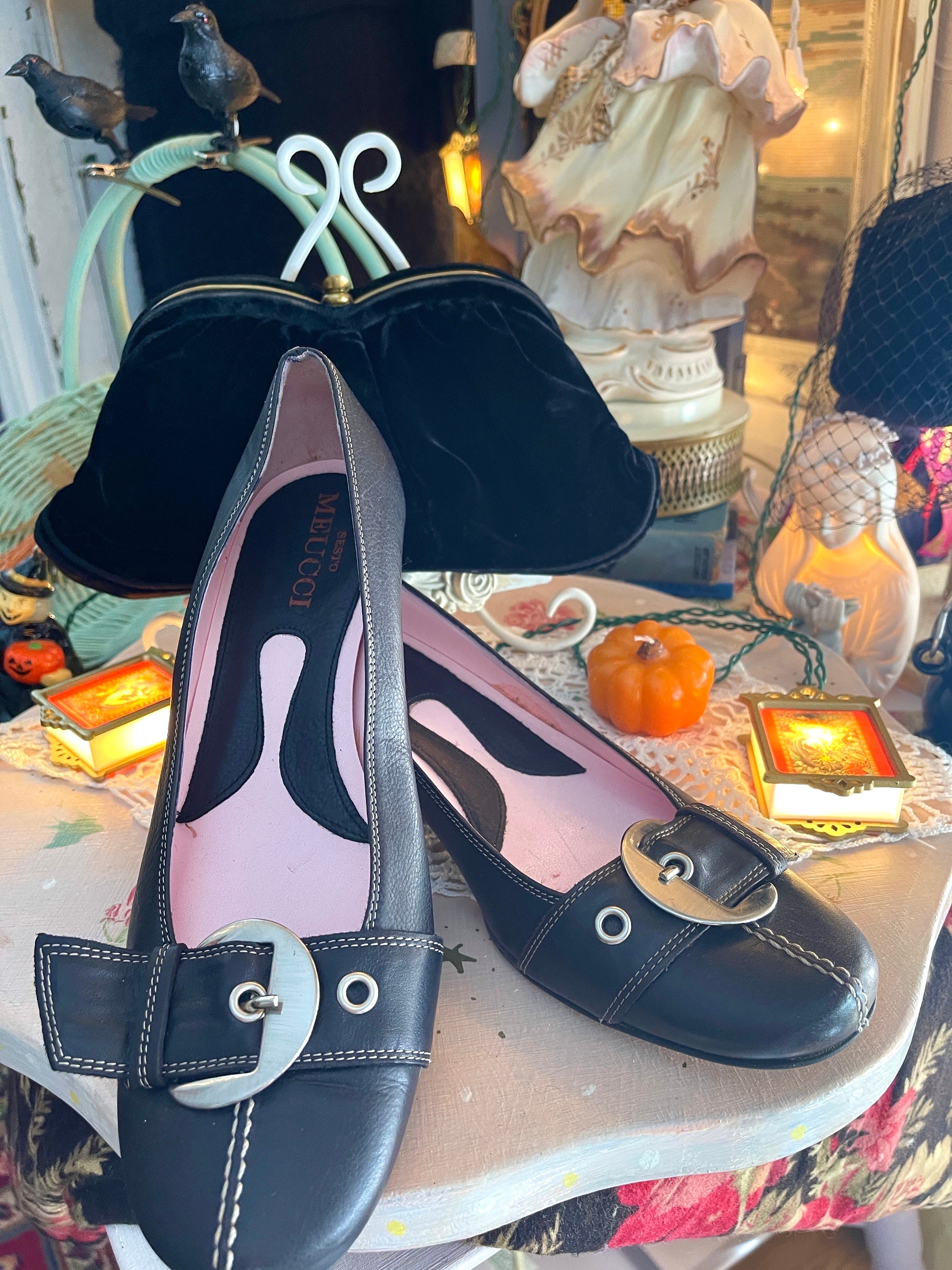Vintage Fabulous SESTO MEUCCI Kitten Heel Pumps ITALY - Etsy display picture 1