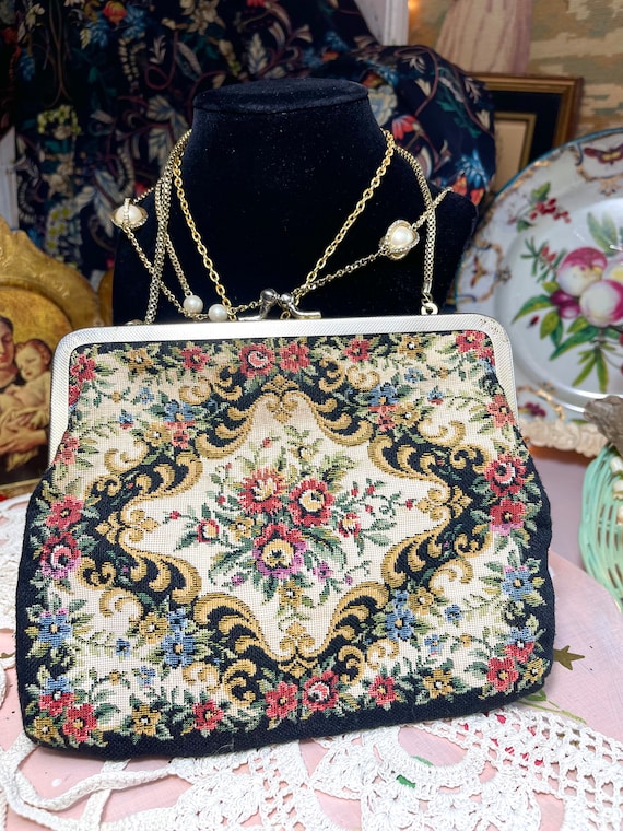 vintage tapestry evening bag Gem