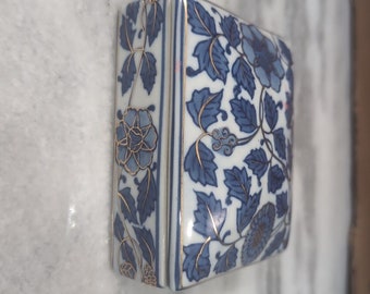 Unbranded Porcelain Trinket Box Blue White Vintage Decor, 5" X 4.5" Collectible Display Case