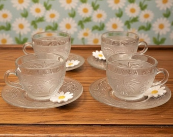 Anchor Hocking Sandwich Pattern Cups & Saucers, Eight Piece Set, Vintage Pressed Glass Tableware
