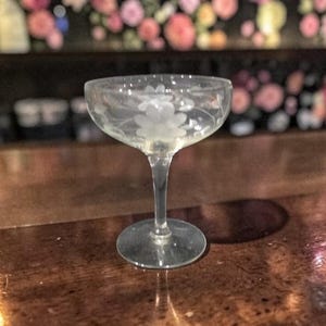 Floral Etched Champagne Coupe, Vintage Style Toasting Glass, Replacement Drinkware, Clear Stemware