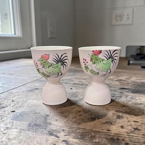 Hueveras dobles con diseño de gallo pintadas a mano, juego de 2, accesorio vintage para el desayuno, utensilios de cocina de repuesto