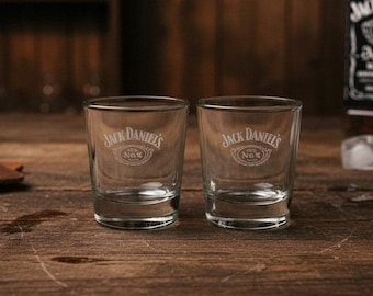 Juego de 2 vasos de whisky cuadrados Jack Daniels Old No. 7 con relieve, de 8 oz.