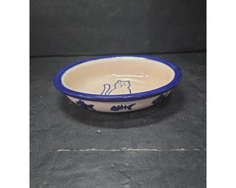 Boots & Barkley Oval Cat Food Bowl, Replacement Blue and Cream Dish, Vintage Style Stoneware