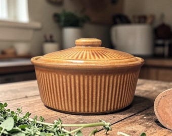 Ribbed Bean Pot with Lid, Vintage USA Pottery, Brown Tan Replacement Crock